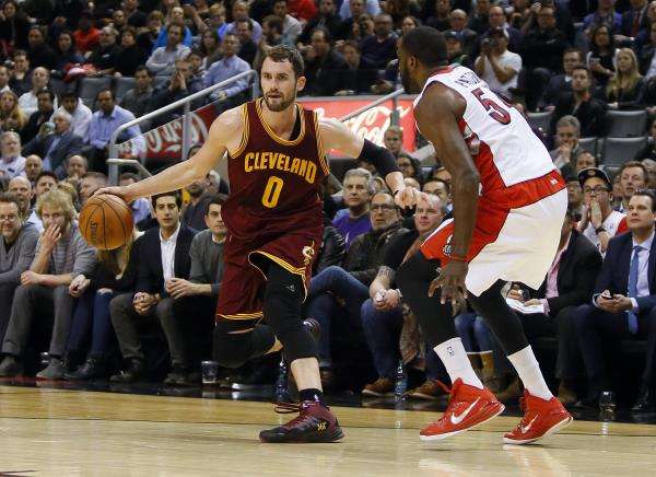 2015-03-05t034523z_78462957_nocid_rtrmadp_3_nba-cleveland-cavaliers-at-toronto-raptors_reuters