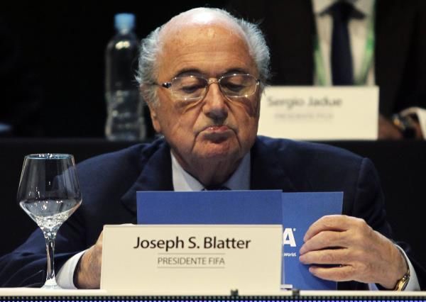 2015-03-04t150950z_2102902151_gm1eb341s5p01_rtrmadp_3_soccer-conmebol-blatter_reuters