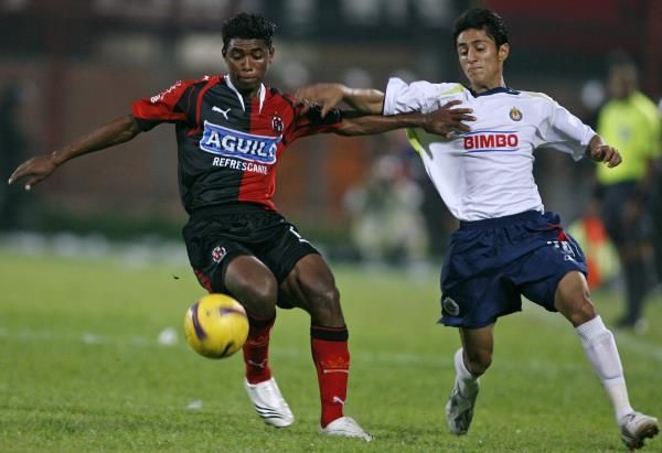 2015-03-05t223204z_779628042_gm1eb360hp201_rtrmadp_3_soccer-mexico-doping_reuters