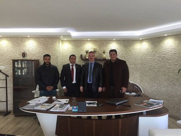 916458921173846414_n (2)