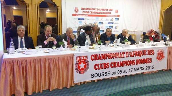  مشهد من عملية القرعة التي جرت مساء اليوم 