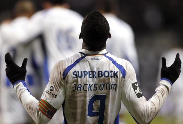 2015-02-23t215437z_1001299261_gm1eb2o0gce01_rtrmadp_3_soccer-portugal_reuters