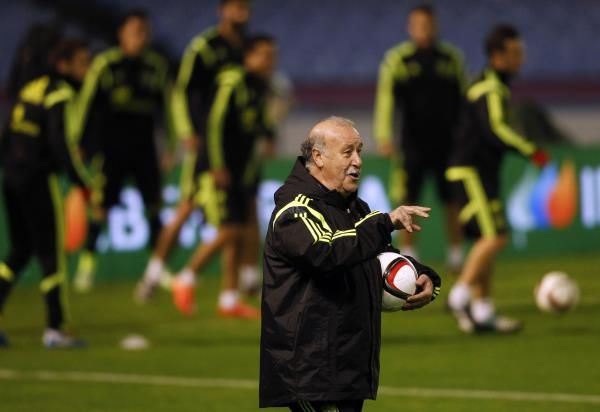 2014-11-17t184445z_346931731_gm1eabi07jq01_rtrmadp_3_soccer-friendly_reuters