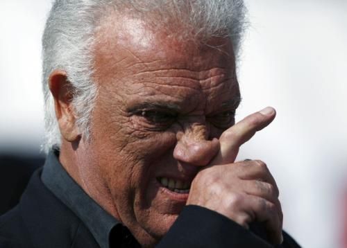 2012-04-14t174909z_01_bas106_rtridsp_3_soccer-latam_reuters