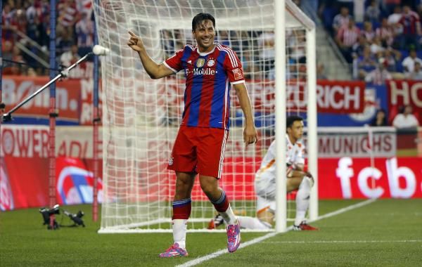 2014-08-01t011220z_981666746_nocid_rtrmadp_3_soccer-friendly-chivas-guadalajara-vs-bayern-munich_reuters