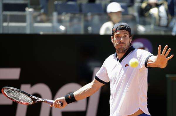 2014-05-15t110350z_1684399541_gm1ea5f1gw601_rtrmadp_3_tennis-men-rome_reuters