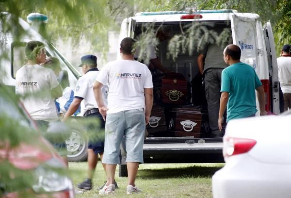 2015-03-10t220308z_2128901742_gm1eb3b0gpd01_rtrmadp_3_argentina-crash_reuters
