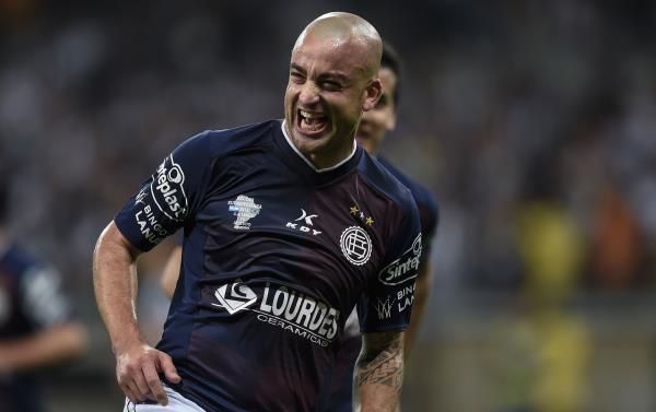2014-07-24t032233z_1382458014_gm1ea7o0vii01_rtrmadp_3_soccer-brazil_reuters