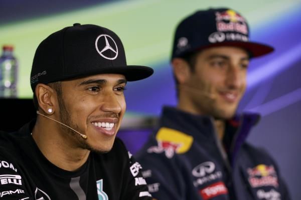 2015-03-12t055215z_1853905575_sr1eb3c0g8f4h_rtrmadp_3_motor-racing-prix_reuters