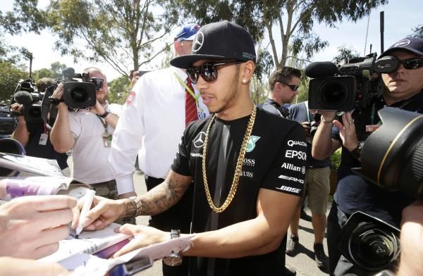 2015-03-14t022422z_97744690_sr1eb3e06ltbs_rtrmadp_3_motor-racing-prix_reuters