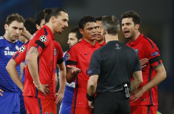 2015-03-11t202505z_69107105_mt1aci13498388_rtrmadp_3_football_reuters