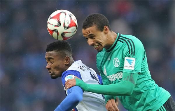 من مباراة شالكة وهرتا برلين 