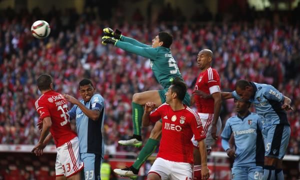 2015-03-14t193003z_1260837470_gm1eb3f09me01_rtrmadp_3_soccer-portugal_reuters