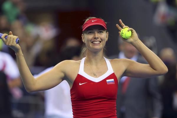 2015-02-08t135928z_965671470_lr2eb2812uta5_rtrmadp_3_tennis-fed-cup_reuters