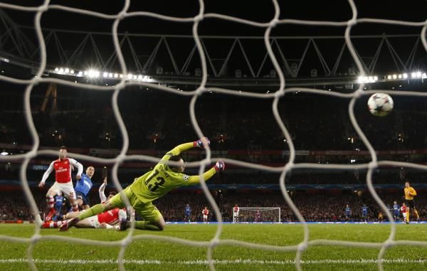 2015-02-25t215237z_67902757_mt1aci13433663_rtrmadp_3_football_reuters