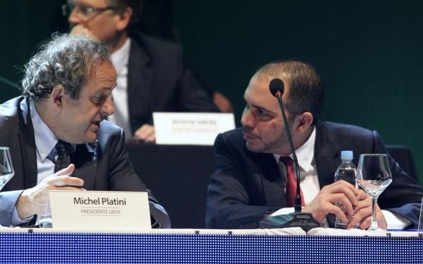 2015-03-04t135024z_1278116508_gm1eb341og401_rtrmadp_3_soccer-conmebol-blatter_reuters