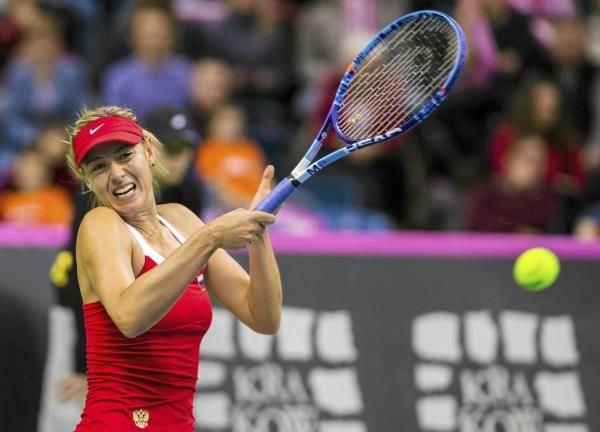 2015-02-07t160255z_1119385872_lr2eb2718kkzv_rtrmadp_3_tennis-women_reuters