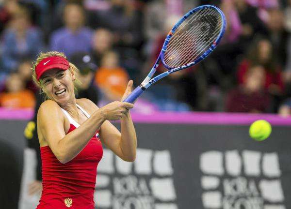 2015-02-07t160255z_1119385872_lr2eb2718kkzv_rtrmadp_3_tennis-women_reuters