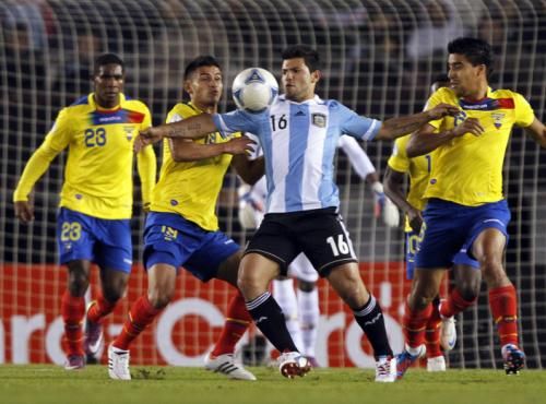 2012-06-03t014337z_01_bas15_rtridsp_3_soccer-world-latam_reuters