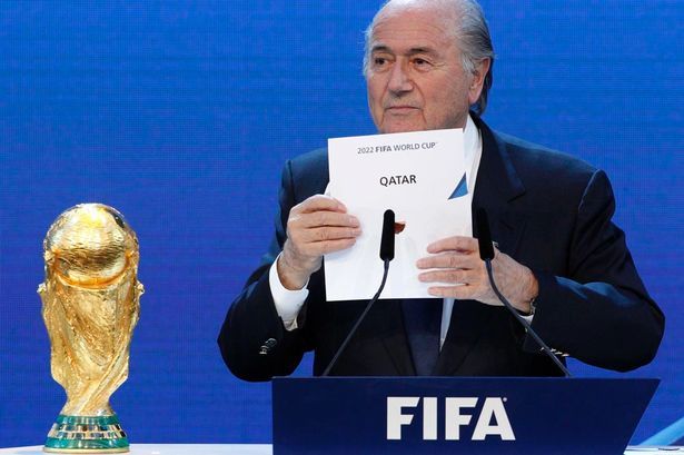 fifa-president-sepp-blatter-announces-qatar-as-the-host-nation-for-the-fifa-world-cup-2022