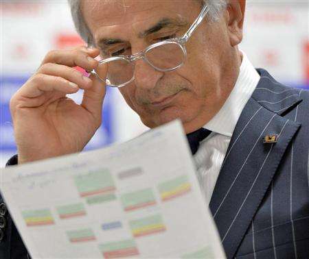 وحيد خليلوزيتش عند إعلانه التشكيلة يوم أمس الخميس