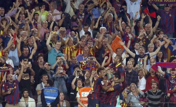 2013-10-26t175500z_54735781_lr2e9aq1drd40_rtrmadp_3_soccer-spain-clasico_reuters