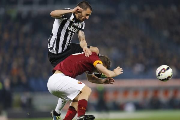 2015-03-02t212216z_604280298_gm1eb330es301_rtrmadp_3_soccer-italy_reuters