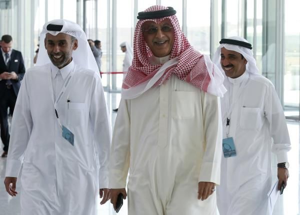 2015-02-24t153231z_292407639_gm1eb2o1sqh01_rtrmadp_3_soccer-world-qatar_reuters