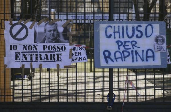 2015-03-06t155003z_1447463733_gm1eb361u0501_rtrmadp_3_soccer-italy-parma_reuters