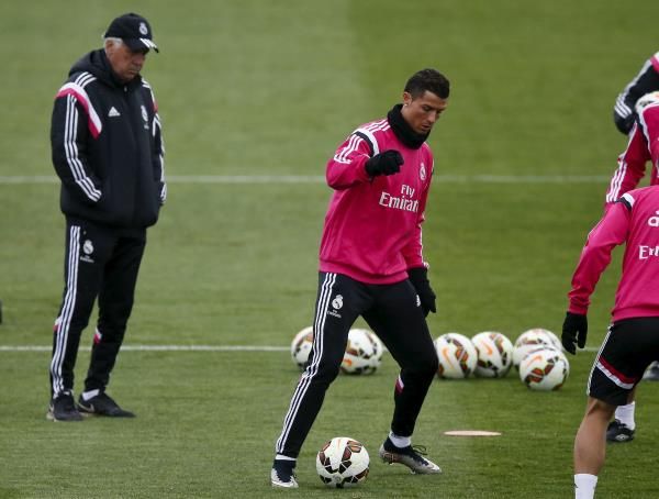 2015-03-21t163419z_1355213757_gf10000034320_rtrmadp_3_soccer-spain-clasico_reuters