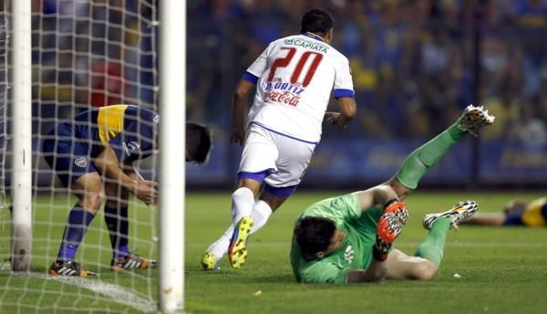 2014-10-16t014450z_209824482_gm1eaag0r0k01_rtrmadp_3_soccer-sudamericana_reuters