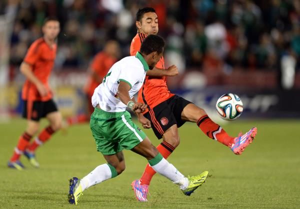 2014-09-10t051121z_965614843_nocid_rtrmadp_3_soccer-friendly-mexico-vs-bolivia_reuters