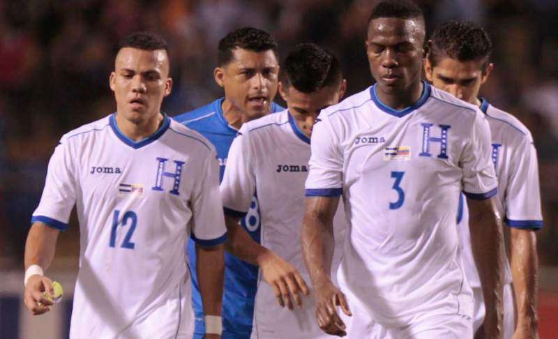 dt.common.streams.streamserver