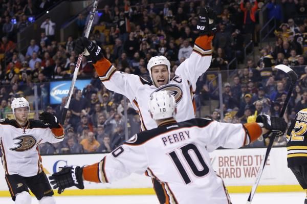 2015-03-27t021959z_593199721_nocid_rtrmadp_3_nhl-anaheim-ducks-at-boston-bruins_reuters