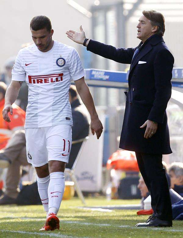 2015-02-01t151014z_1813115319_gm1eb211s4g01_rtrmadp_3_soccer-italy_reuters