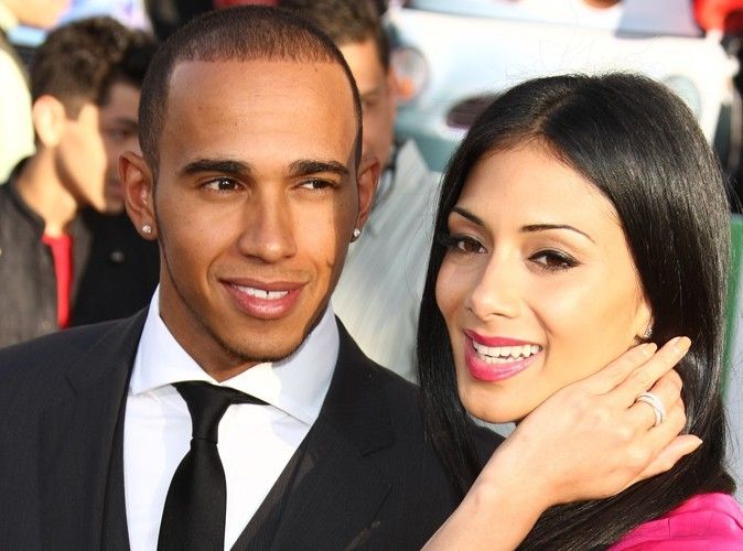Nicole-Scherzinger-et-Lewis-Hamilton-leur-histoire-d-amour-de-4-ans-est-terminee_portrait_w674