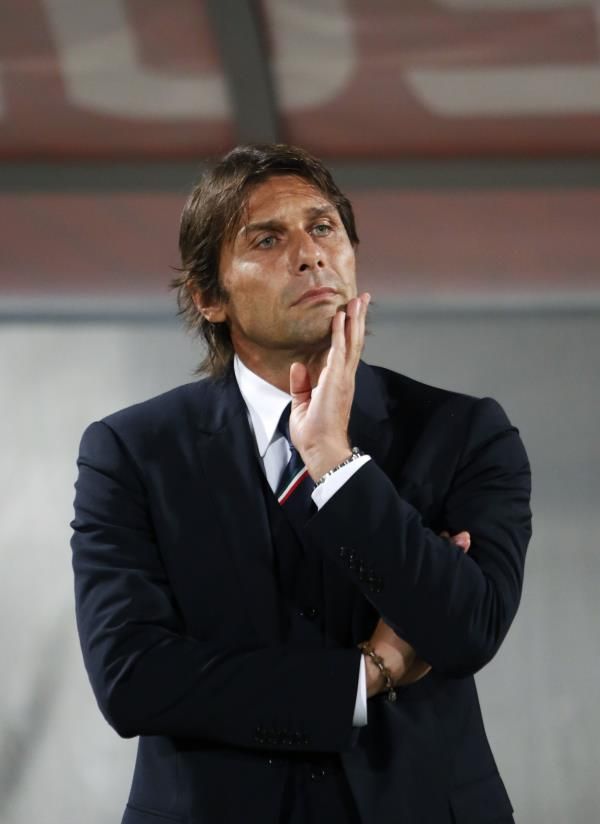 2014-10-13t213225z_1460800855_gm1eaae0f7901_rtrmadp_3_soccer-euro_reuters