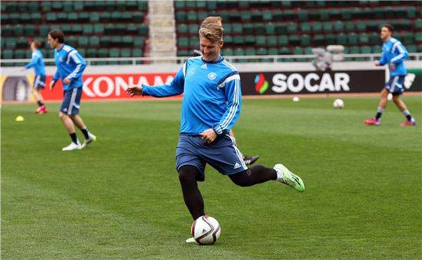 باستيان شفاينشتايغر