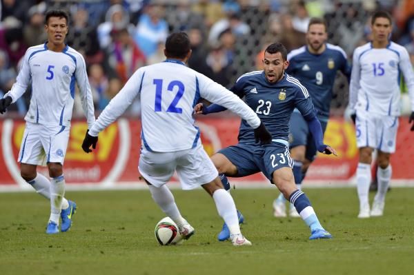 2015-03-28t215531z_1091898101_nocid_rtrmadp_3_soccer-argentina-vs-el-salvador_reuters