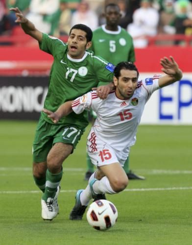 2011-01-132011-01-13t135815z_01_ac508_rtridsp_3_soccer-asia_reuters