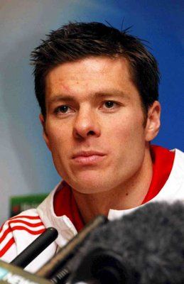 الاسبانــي ألـونــســـــو