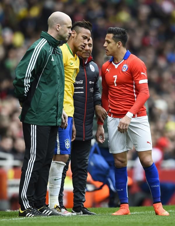 2015-03-29t143447z_70641287_mt1aci13596635_rtrmadp_3_football_reuters
