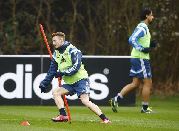 2015-03-27t103613z_687092867_lr2eb3r0tg23t_rtrmadp_3_soccer-germany_reuters