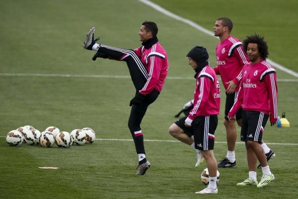2015-03-21t165511z_2009290130_gf10000034342_rtrmadp_3_soccer-spain-clasico_reuters