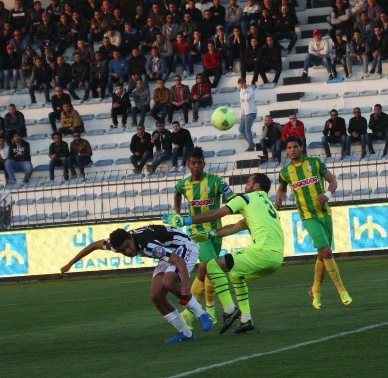 من مباراة اليوم بين النادي الصفاقسي وقوافل قفصة