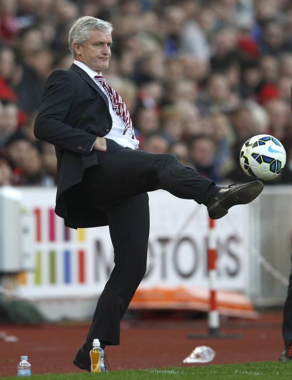 2014-10-19t162038z_1884168408_lr1eaaj19e34w_rtrmadp_3_soccer-england_reuters