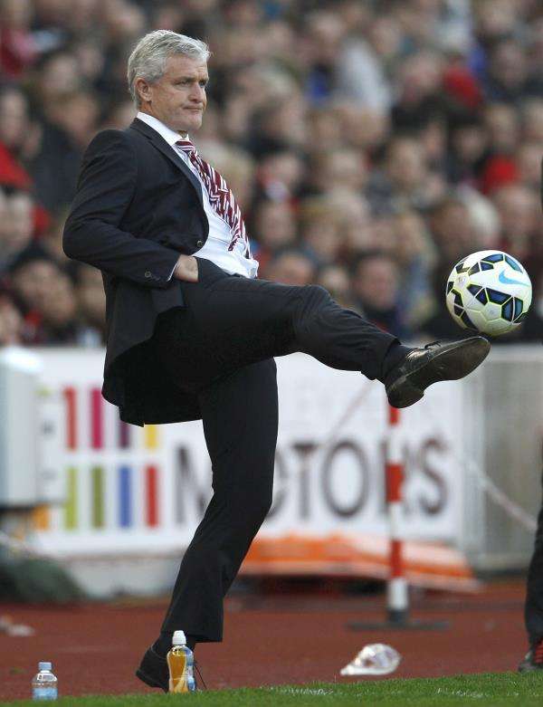 2014-10-19t162038z_1884168408_lr1eaaj19e34w_rtrmadp_3_soccer-england_reuters