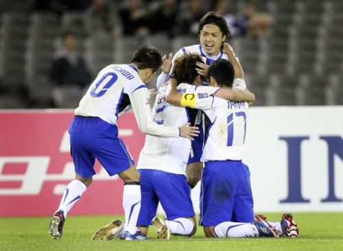 2011-05-042011-05-04t104453z_01_mel11_rtridsp_3_soccer-asia_reuters