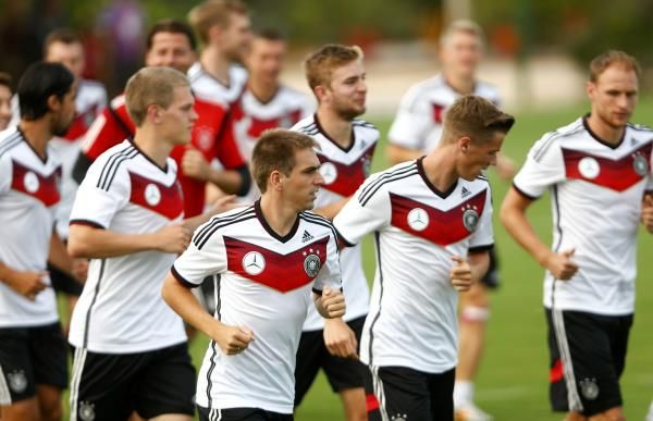 2014-07-10t204510z_2115930221_tb3ea7a1oaejm_rtrmadp_3_brazil-worldcup_reuters