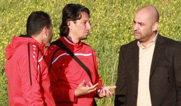 إدارة الوحدات تناقش مصير أبو زمع الليلة